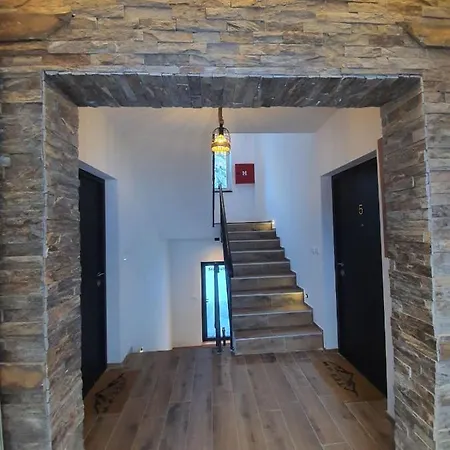 Apartment Massiv Centar Lux