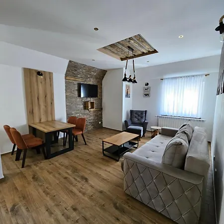 Massiv Centar Lux Kopaonik