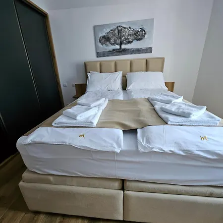 Massiv Centar Lux *